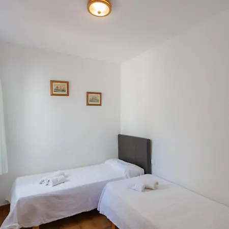 Nord & Sud 83ab, By Menorcarentals בית נופש