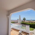 Σπίτι διακοπών Nord & Sud 83ab, By Menorcarentals *