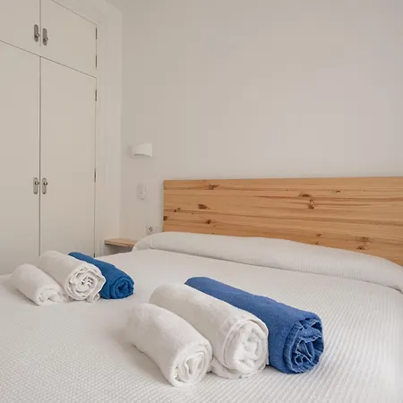 Casa vacanze Nord & Sud 83ab, By Menorcarentals